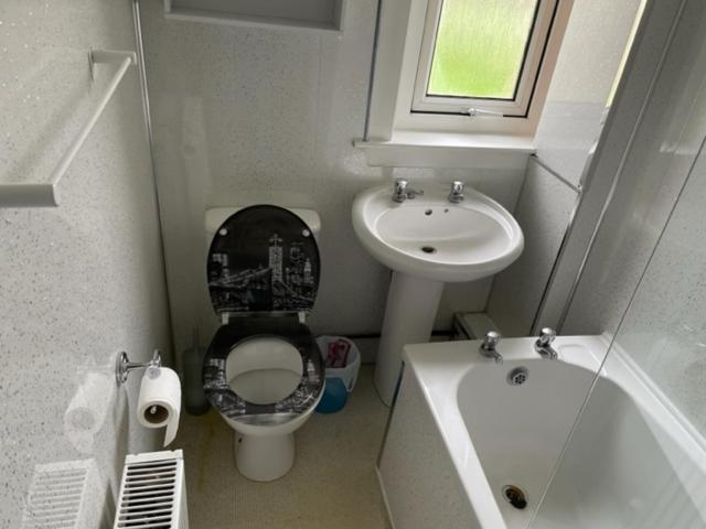 Lovely 2Br Gem Near To Wsu, City. Paisley Bagian luar foto